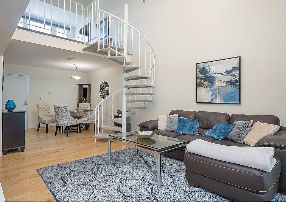 1st image of 41 Mount Kemble Ave APT 403