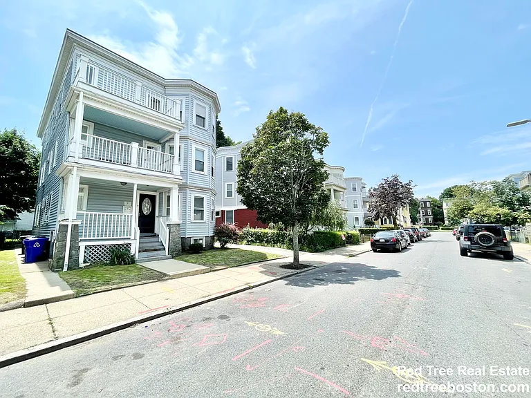 18 Howes St #2 — Photo 18