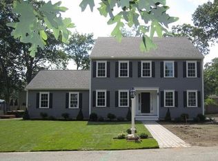 15 Vermont Ave, Natick, MA 01760