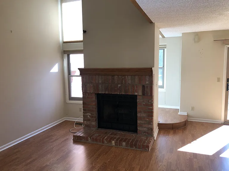 4210 S Granby Way #B — Photo 7