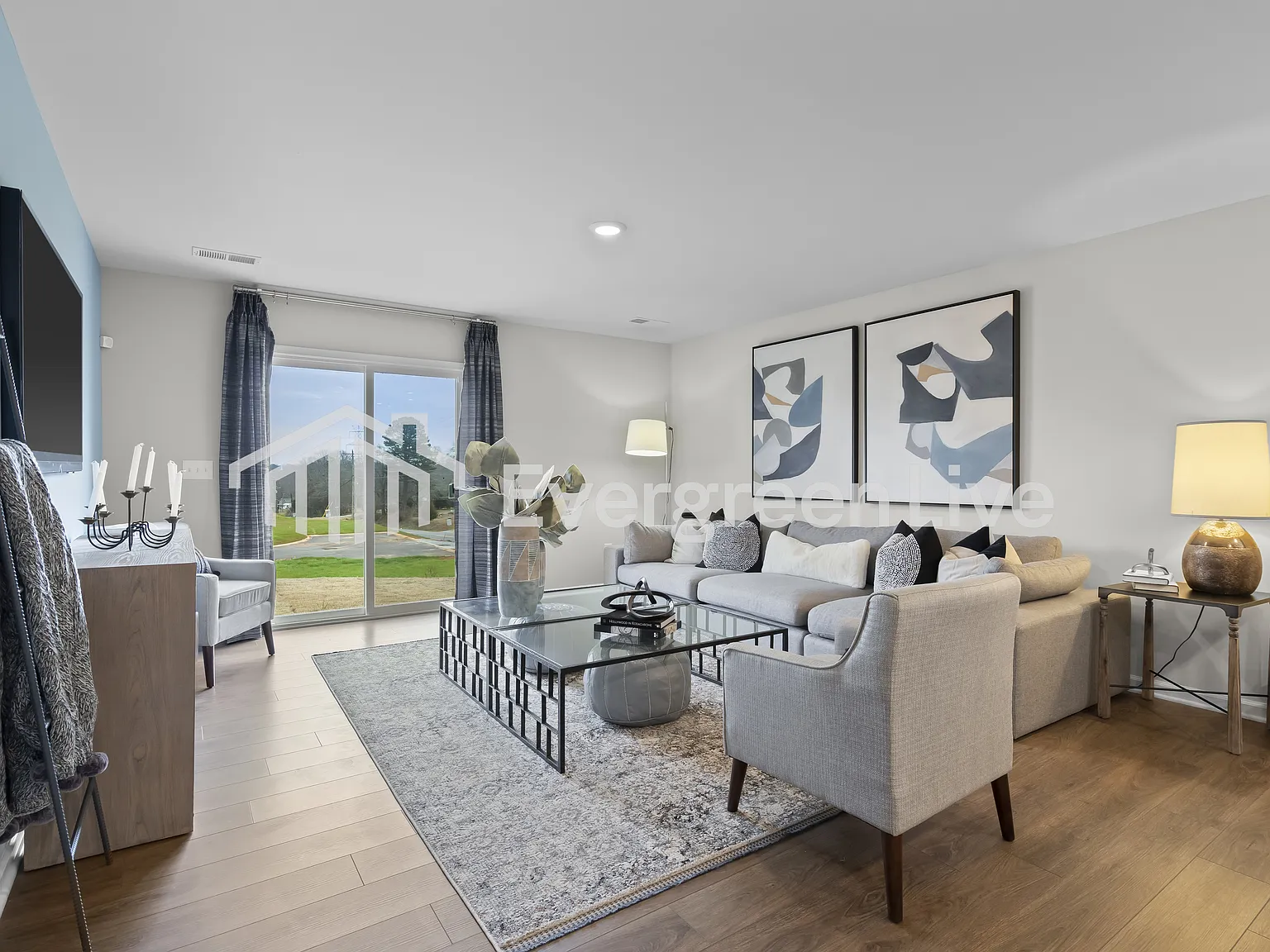 5 bed, 3.0 bath, 2306 sqft, $2,095 — Photo 4