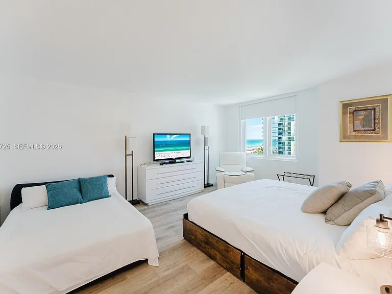 2301 Collins Ave #804 — Photo 9