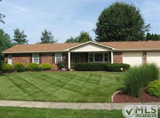 1276 Lyndon Ln, Radcliff, KY 40160