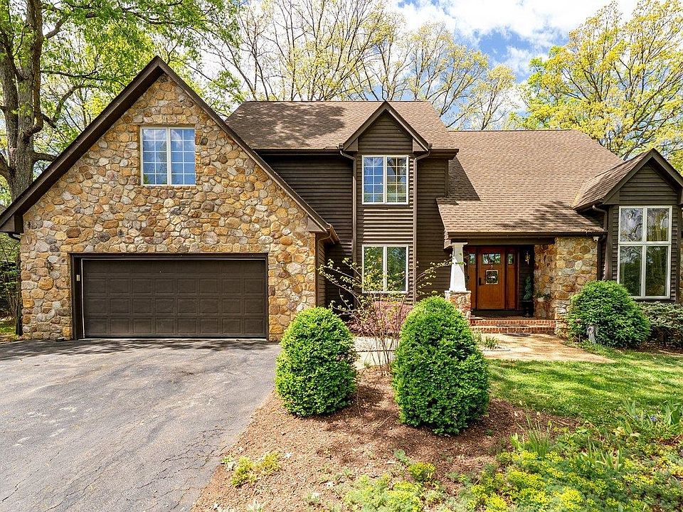 1st image of 1235 Cumberland Dr