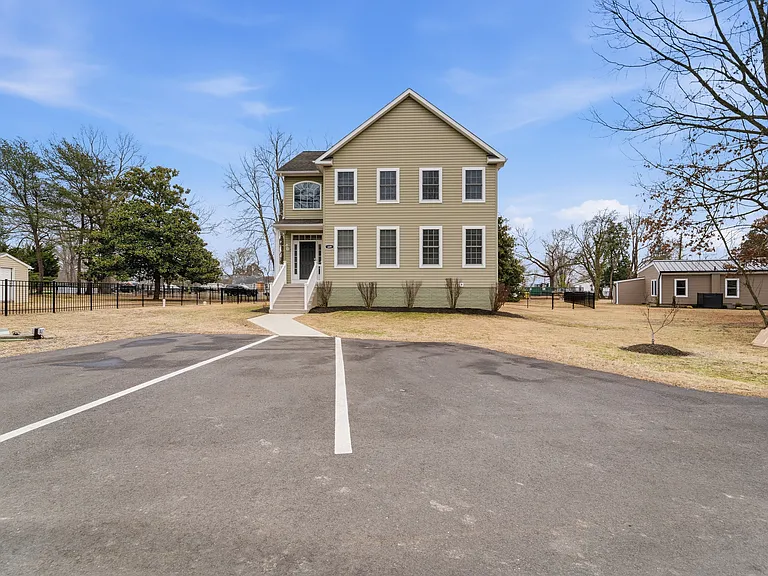 609 Tebbston Dr — Photo 11