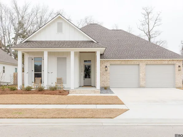1126 Ivy Ct, Denham Springs, LA 70726