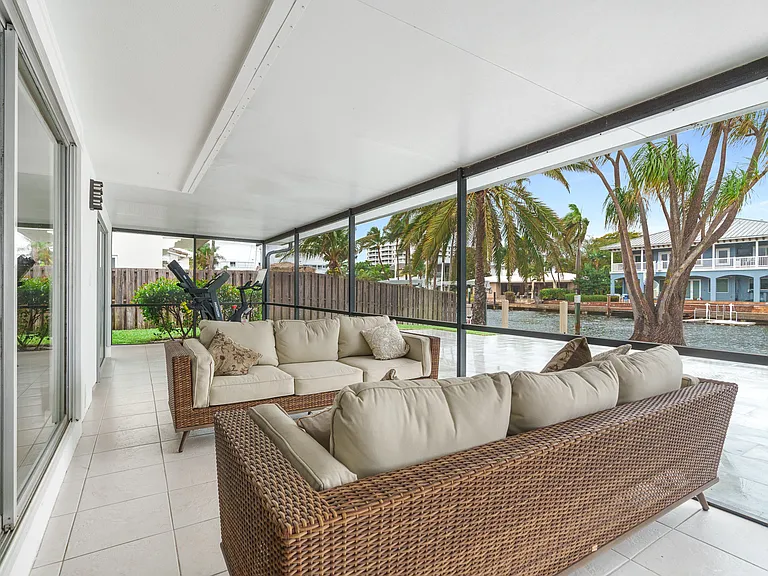 273 Tropic Dr — Photo 60