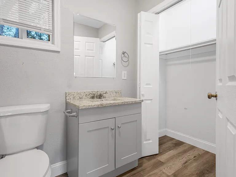 422 S Stone St — Photo 19