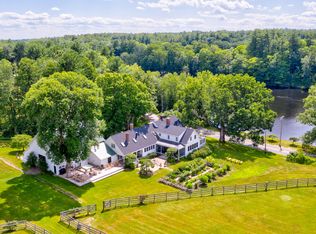 216 Salmon Falls Rd, Buxton, ME 04093