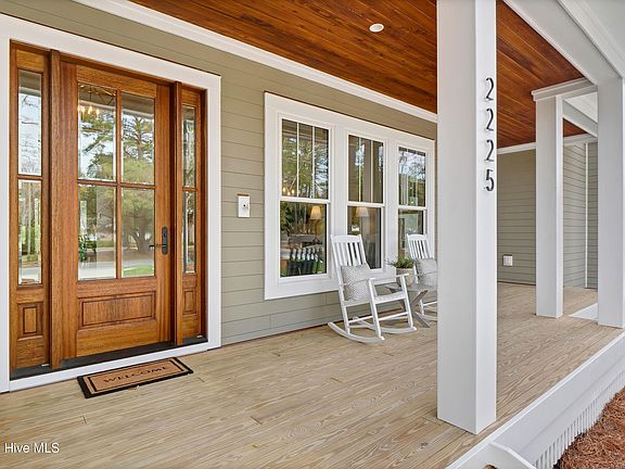 5th image of 2225 S Live Oak Parkway