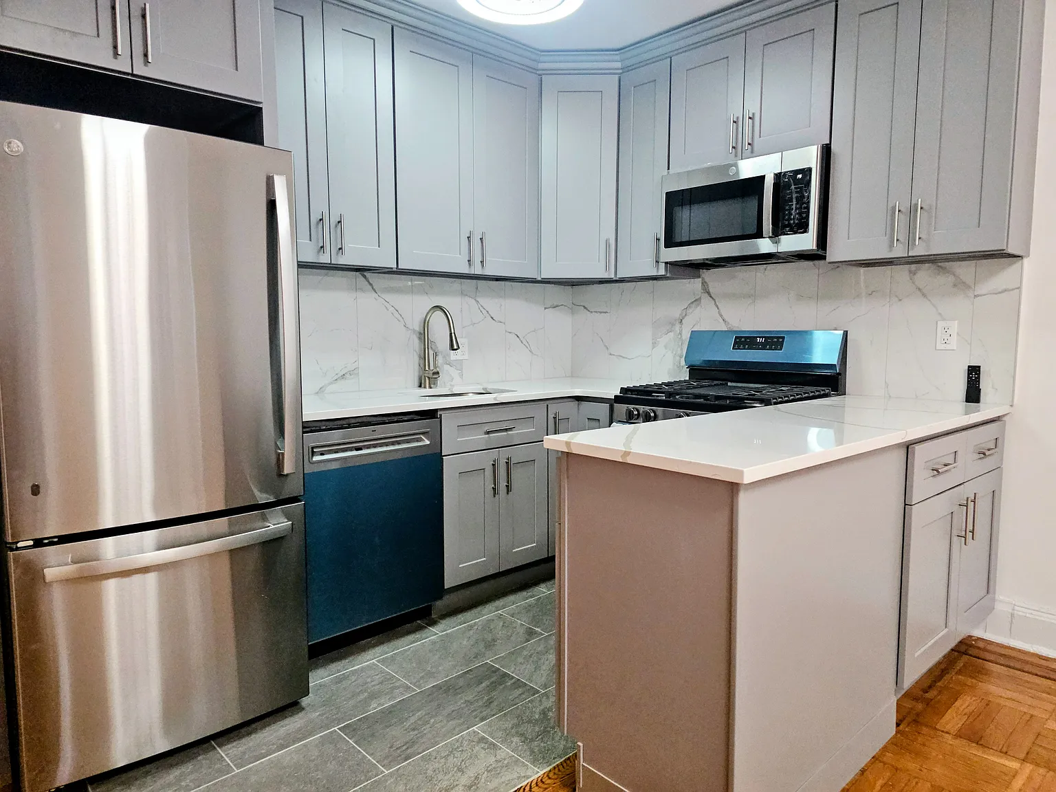 360 Clinton Street — Photo 3