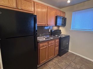 Presidential square apartments, Clifton Heights, PA 19018