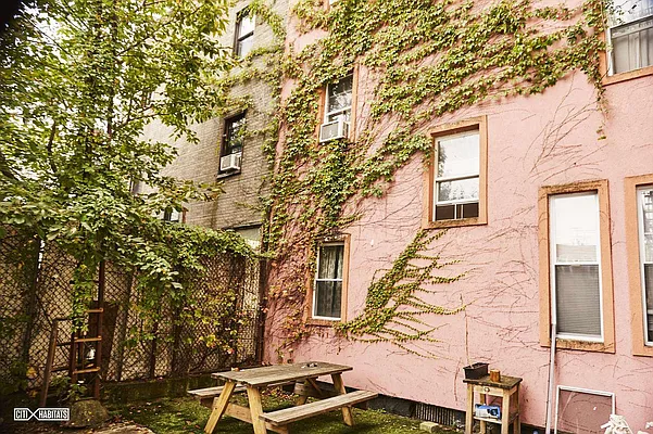 Rented by Citi Habitats | media 18