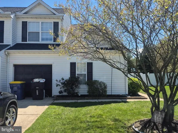 422 Worchester Dr, Dover, DE 19904