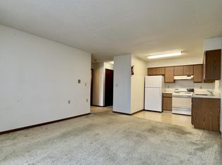 602 S 1st Ave E, Lake Mills, IA 50450