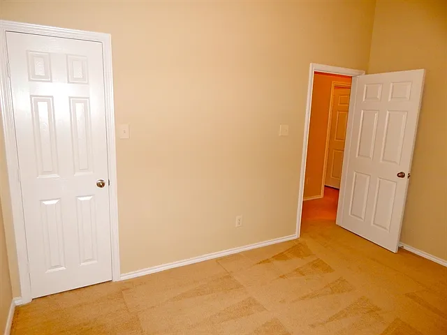 860 Rock Harbor Ln — Photo 12