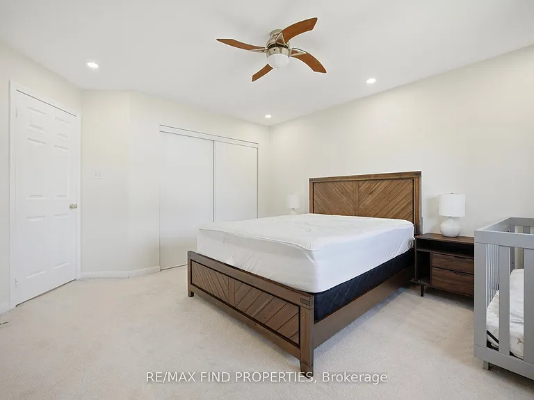 75 Harris Blvd — Photo 25