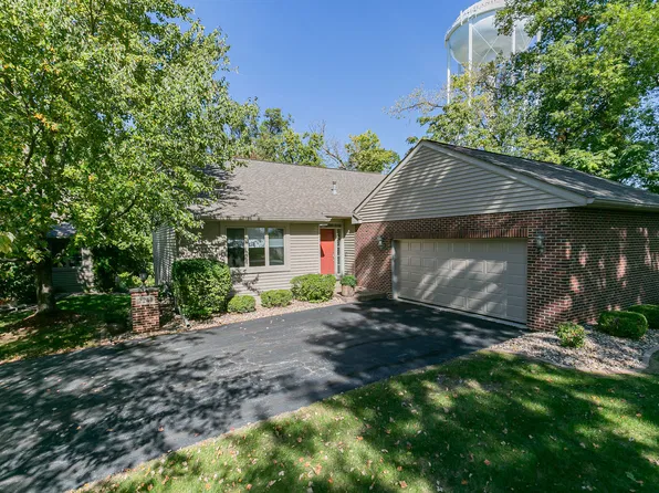 2241 31st Ave, Rock Island, IL 61201