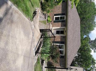 12016 Springmeadow Ln, Goshen, KY 40026