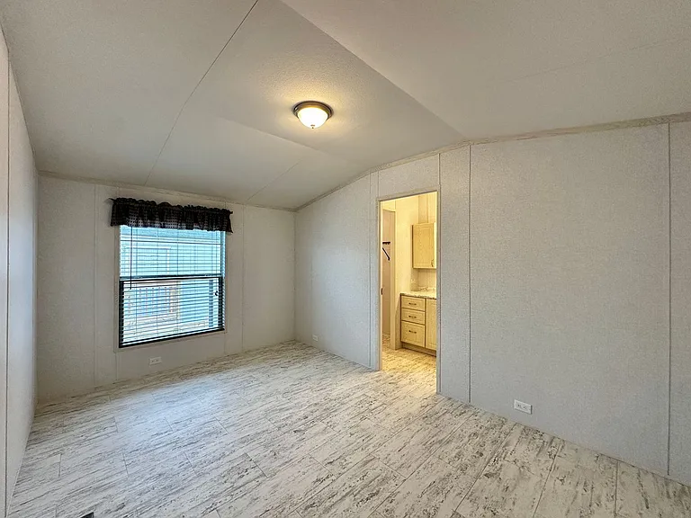 2301 SW Sheridan Rd — Photo 22