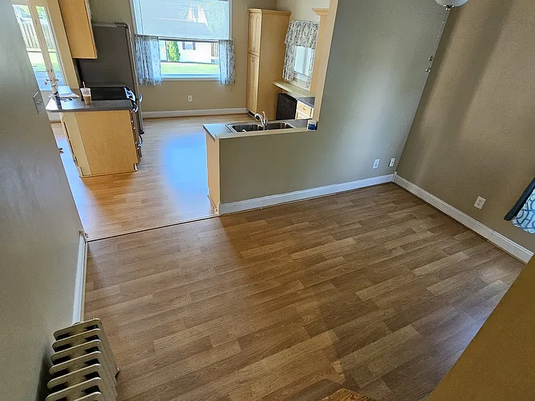 509 Hawthorne Rd — Photo 32