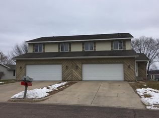 973 11th Ave S, Onalaska, WI 54650