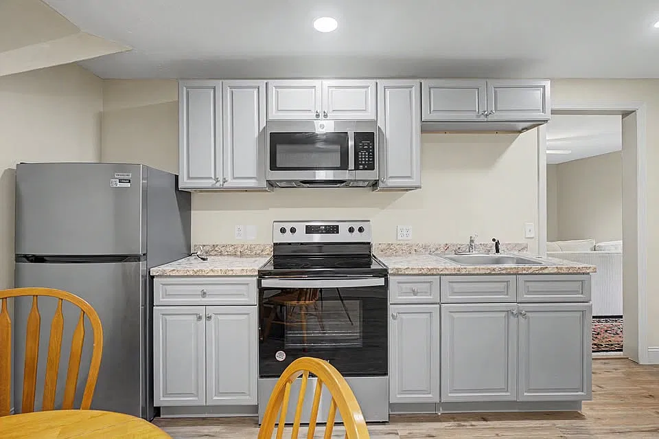 1 bed, 640 sqft, $2,150 — Photo 4