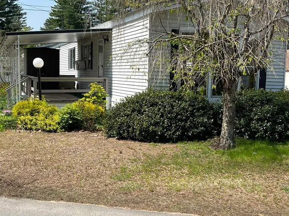 8 Cedar Street, Hinsdale, NH 03451