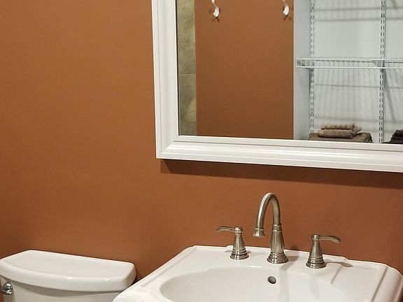 4th image of 2356 Prescott Dr