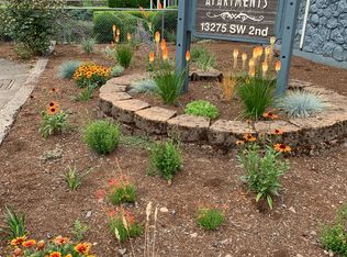13275 SW 2nd St APT 3, Beaverton, OR 97005