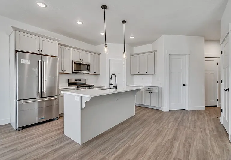 2698 N Blue Dawn Ln — Photo 11