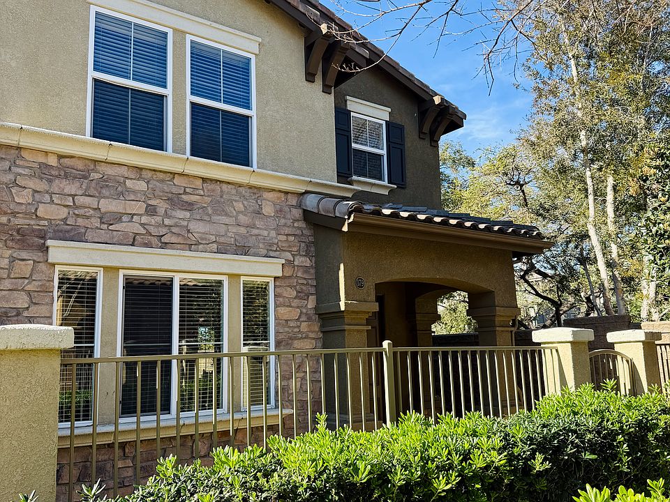 1st image of 10470 Hollingsworth Way Unit 179