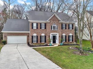 2515 Thomasson Place Cres, Charlotte, NC 28213