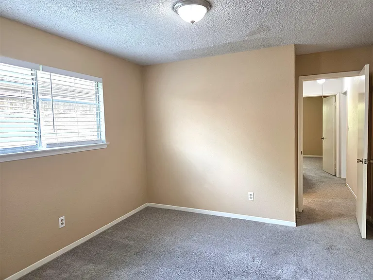 13427 Juniper Point Dr — Photo 28