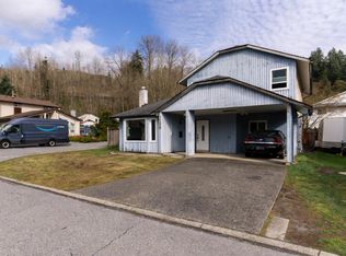 1298 Novak Dr, Coquitlam, BC