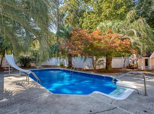 2427 Lochwood Dr, Valdosta, GA 31601