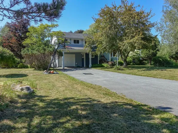 18 Holmes Hill Rd, Hantsport, NS B0P 1P0