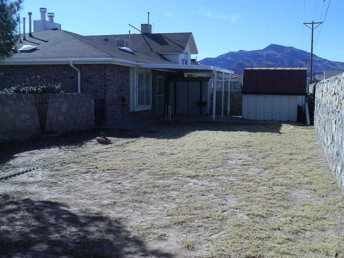 Huge Yard - 6039 Bridalveil Dr