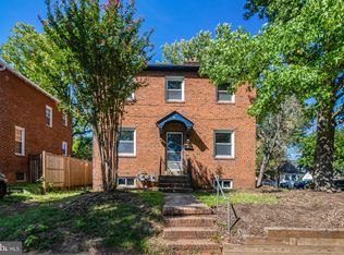 34 E Walnut St, Alexandria, VA 22301