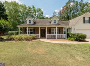 298 Richmond Dr, Social Circle, GA 30025