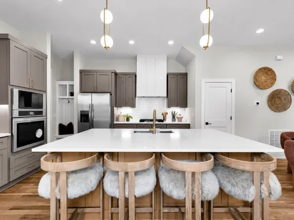 412 E Bend Dr #A, Nashville, TN 37209