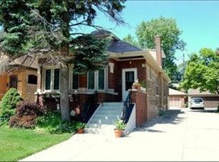 9124 S Oakley Ave, Chicago, IL