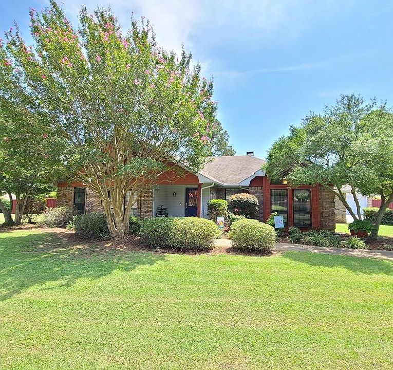 1st image of 234 Randell Terrace Dr