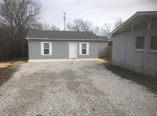 804 N Caraway Rd #B, Jonesboro, AR 72401