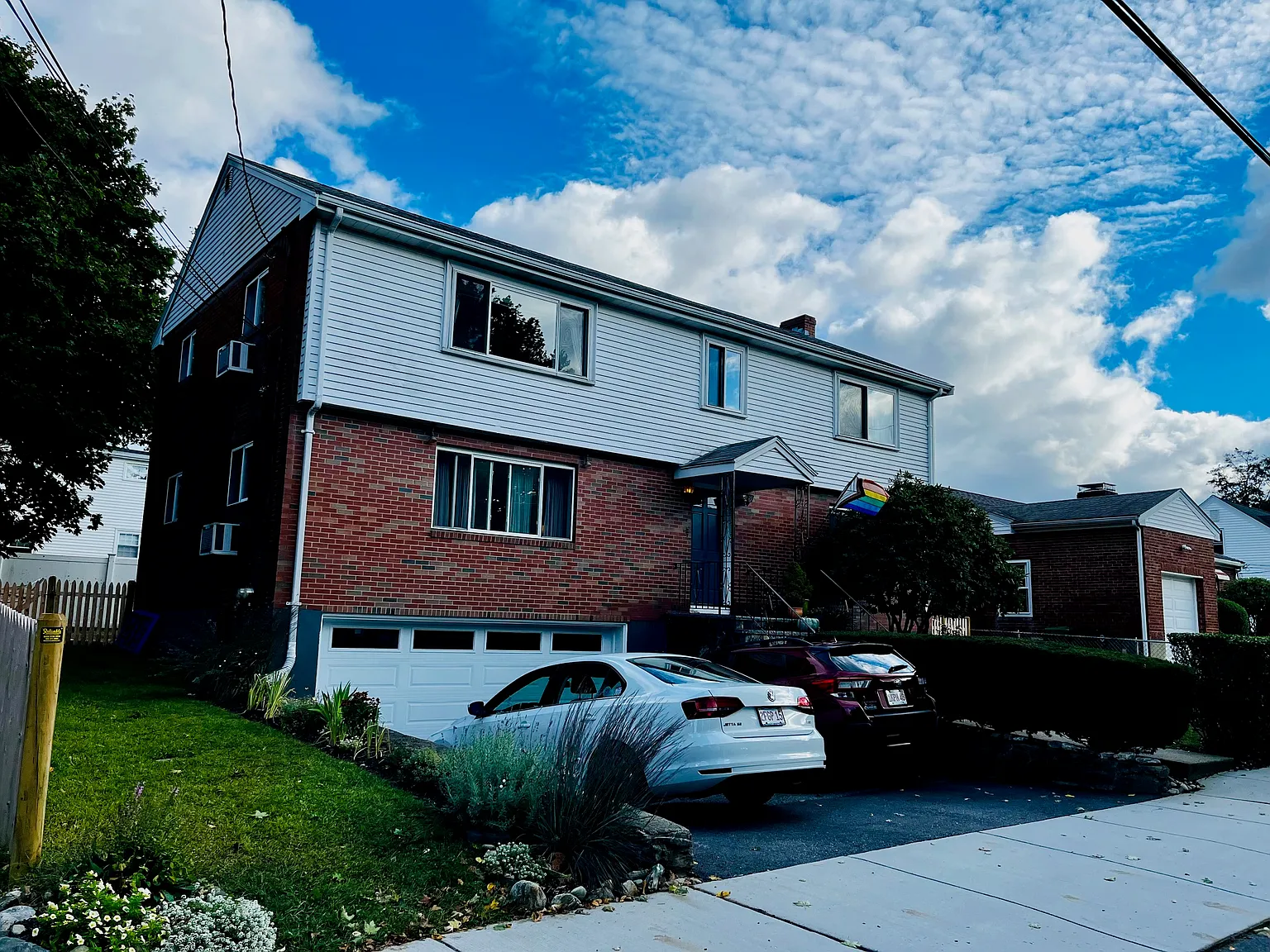 2 bed, 1200 sqft, $2,600 — Photo 2