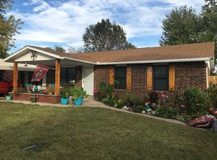 903 S Grant Ave, Wagoner, OK 74467