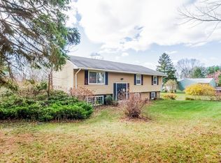 6 Dziok Dr, East Hampton, CT 06424