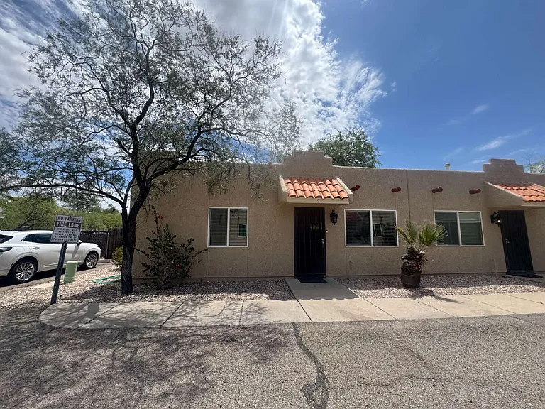 3525 E Flower St #9 — Photo 12