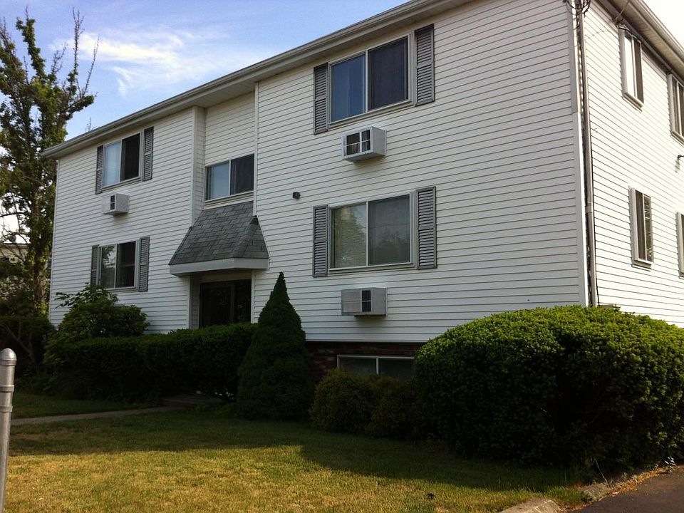 1st image of 11 Harrington Ave APT 4