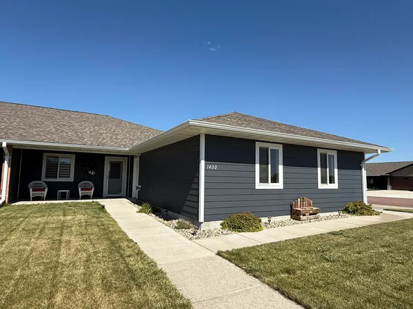 1400 W 20th Ave, Mitchell, SD 57301